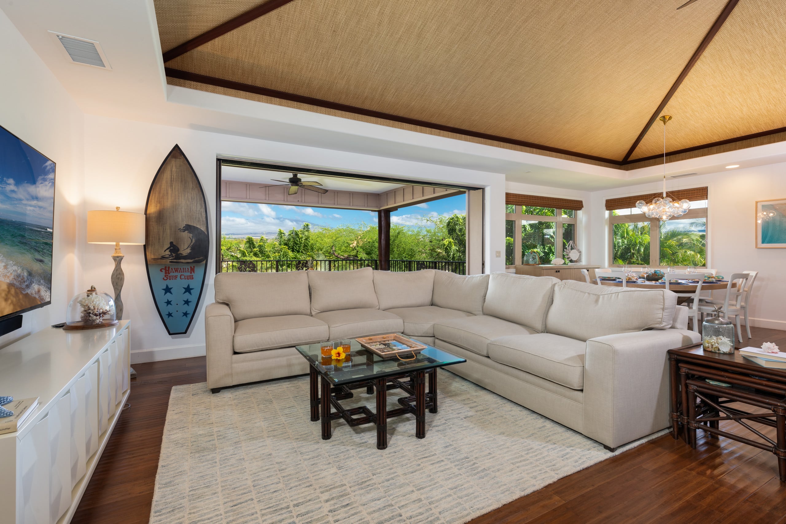 Home in Waimea · ★5.0 · 4 bedrooms · 6 beds · 3.5 private baths - Image 2