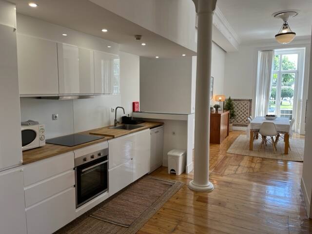 Lisbon Tejo Apartment Best Location and River View gallery image 5