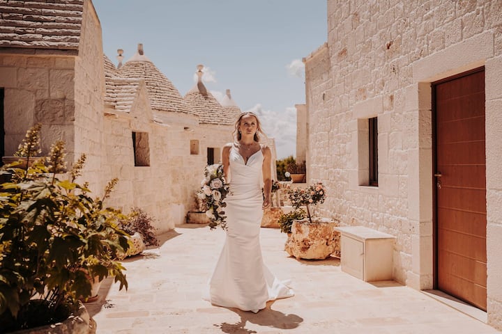 Trulli Loco - Private village with pool