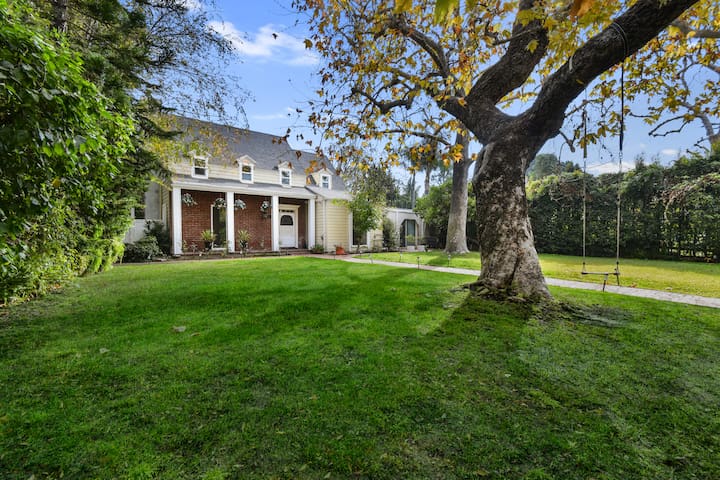 Gated 2-Story Home, Expansive Parklike Front Lawn