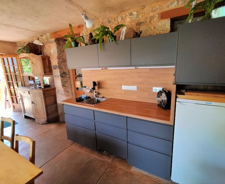 La Chambre Haute : Confort Et Vue Imprenable - Castellane