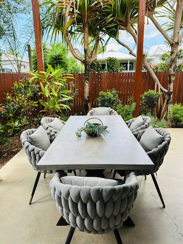 The Olive tree House *alluvionproperty. au