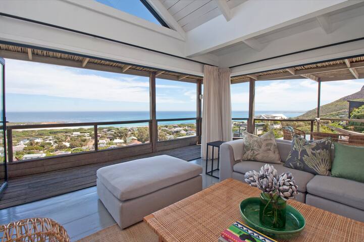 Sunset Villa Scarborough mit Pool und Garten gallery image 3