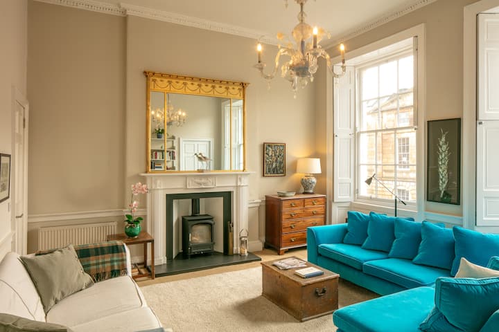 Stylish Georgian House Minutes From Station - Edinburgh