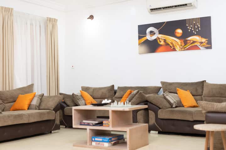 5 Spacious And Beautiful Private Rooms In A Home - Accra