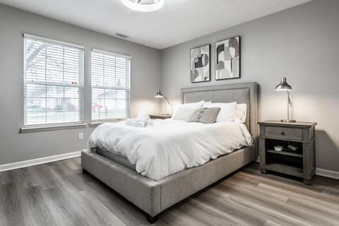 Cozy Home in Downtown Fishers