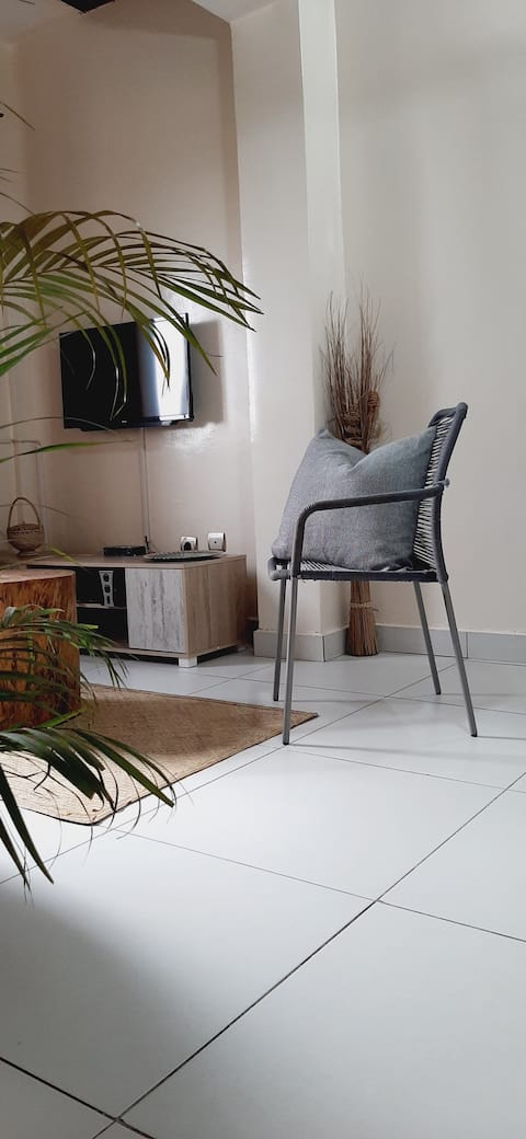 casamia 3!crossroads market ekie, washing machine