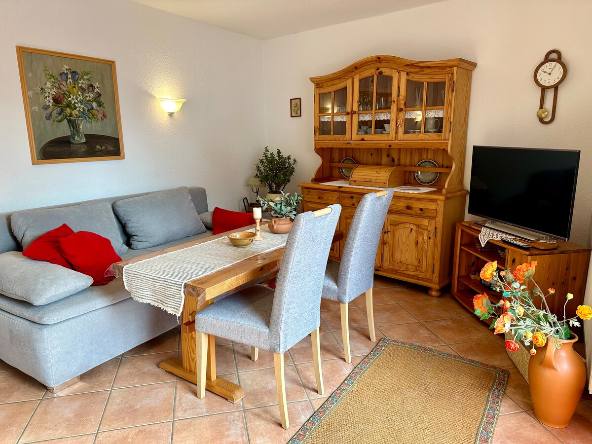 Popular Airbnb listing: Pearl of Koserow! Small vacation home with terrace in Koserow
