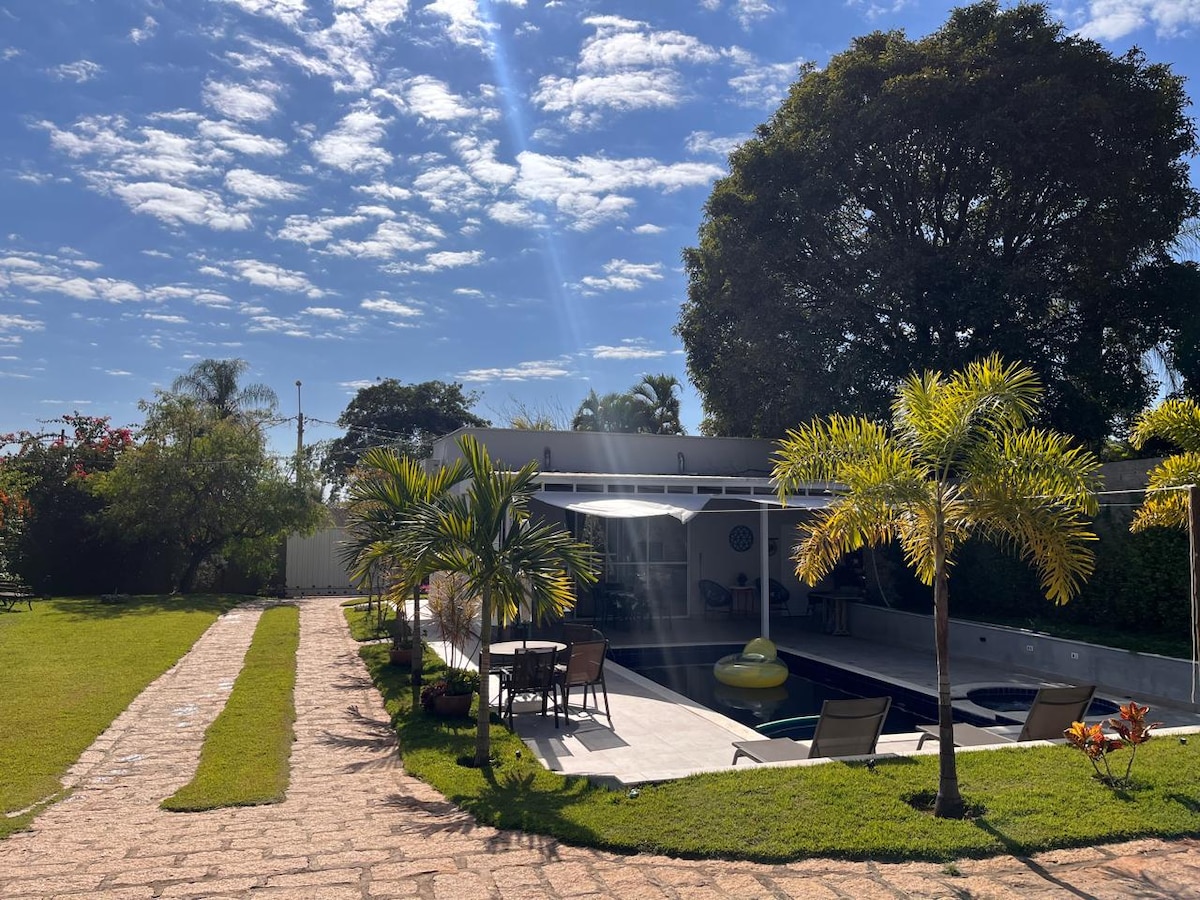 Airbnb em destaque: Cool Bungalow next to nature, attached to the city em Indaiatuba