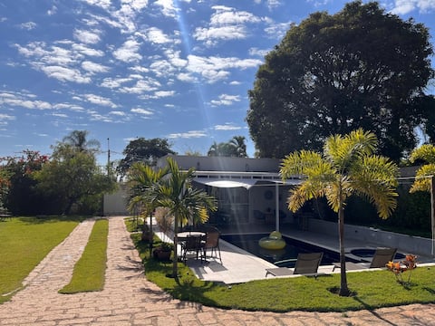 Airbnb em destaque: Cool Bungalow next to nature, attached to the city em Indaiatuba