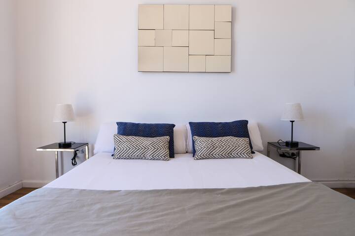 Valencia Luxury – Malvarrosa Beach II gallery image 4
