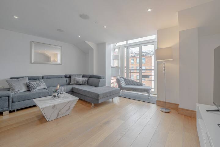 Marylebone Station Luxury 3Bed 2Bath + AC gallery image 3