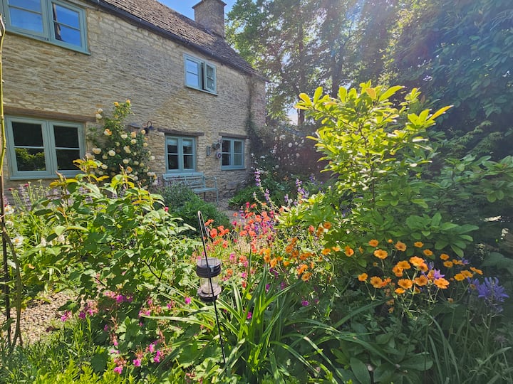 Charming Cotswold B&b In Lechlade On Thames - Cotswolds