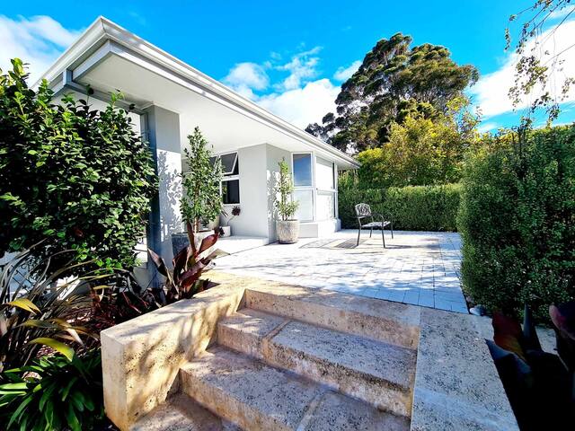 Viña del Mar – Heated pool in the centre of town! gallery image 2