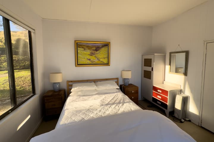 საძინებელი 2