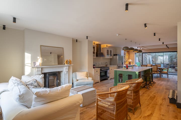 4 bedroom Maisonette near Primrose Hill