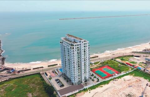 Oceanfront Smart Home with Pool: Oniru-Lekki 1