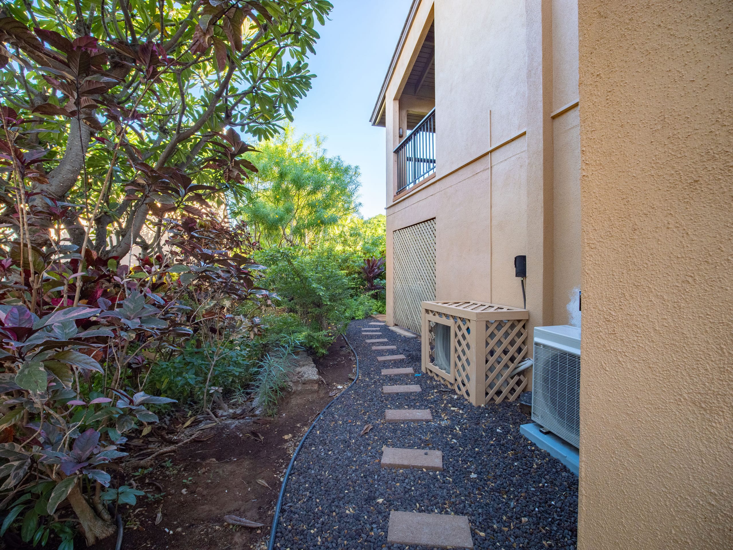 Townhouse in Kihei · ★4.86 · 2 bedrooms · 4 beds · 2 baths - Image 25