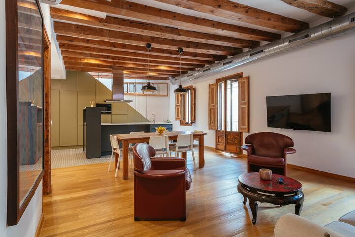 Bella Gothic Terrace gallery image 4