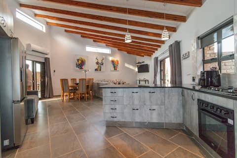 Lavender Haze - your second home