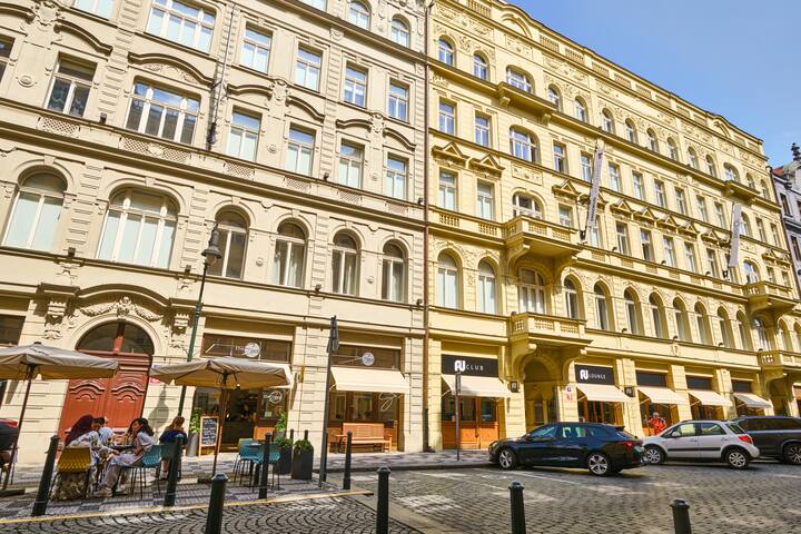 Bright Old Town 3-bedroom Apartment (6G) gallery image 4