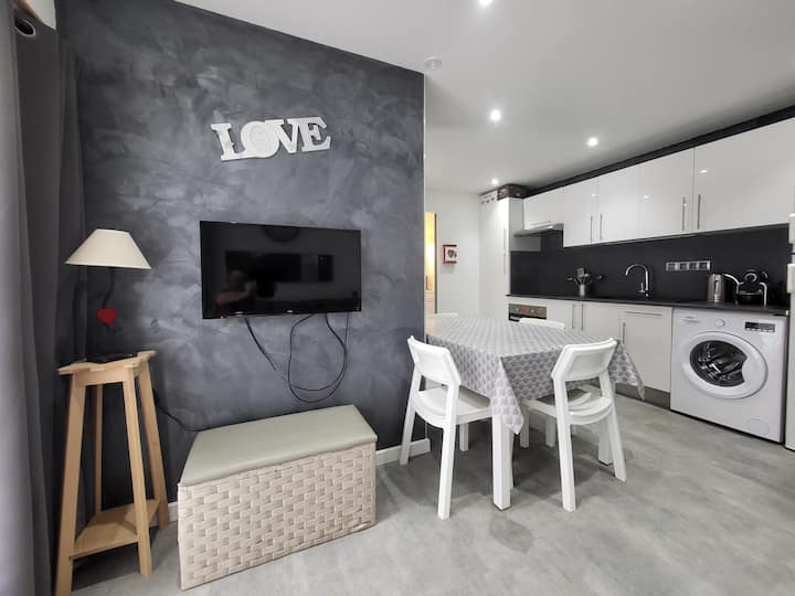 Charmant Appartement 2 Chambres - Bernex