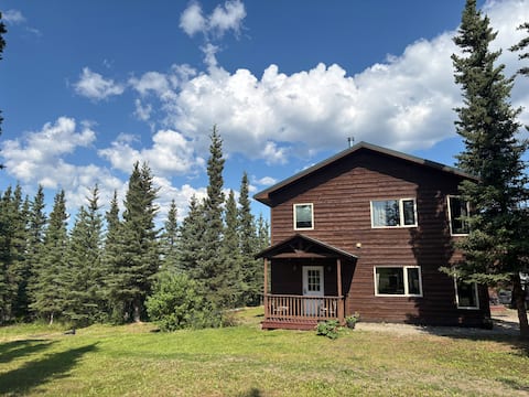 Denali Dens 3 Bedroom Home: Fantastic Cozy Retreat