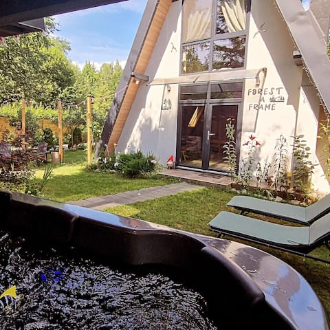 Forest A frame
Chalet