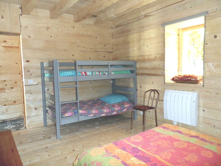 Bedroom 2 with a 140cm bed and bunk beds.