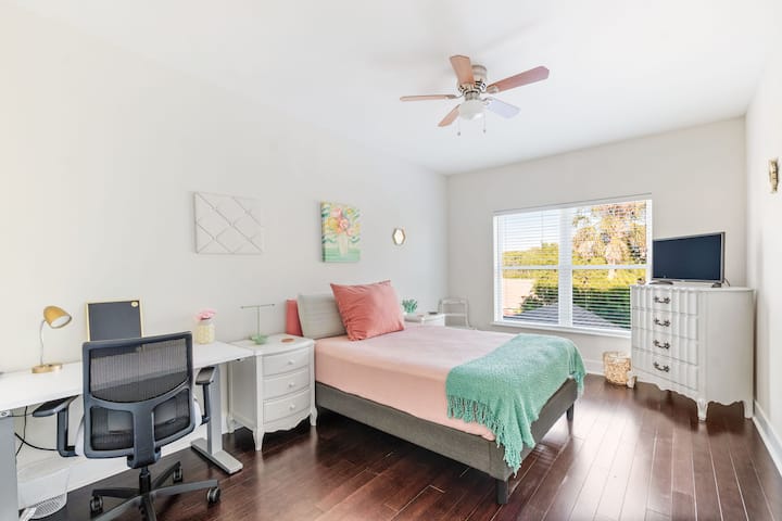 Krevat dopio "Queen"