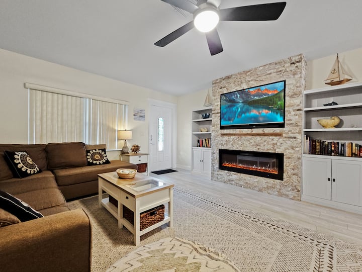 Tropical 3 Bedroom Oasis With Private Pool. - West Palm Beach
