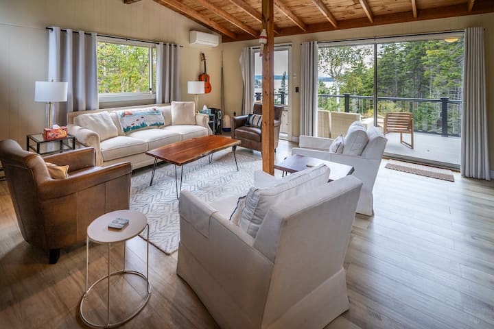 "Starry Nights", Secluded Cottage With Ocean Views - Bar Harbor, ME