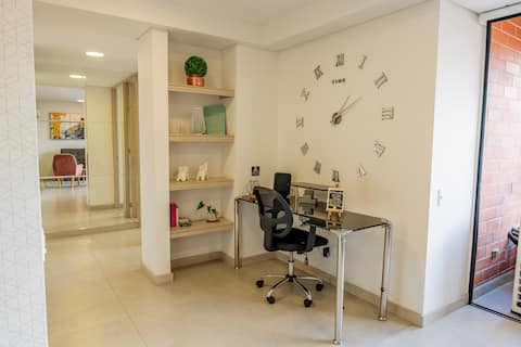 Popular Airbnb listing: ★NEW LUXURY APARTMENT IN ENVIGADO★ in Envigado