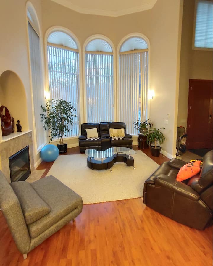 Green Leaf 2 Bdrm 1 Bth Unit - Kelowna