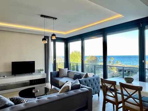 Top Airbnb: Vera Suites(403), Fully Furnished and 50m to Sea in Konyaaltı