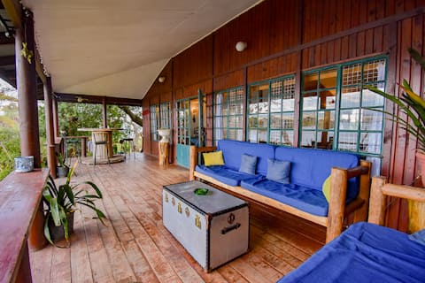 Crescent Island Fish Eagle Cottage