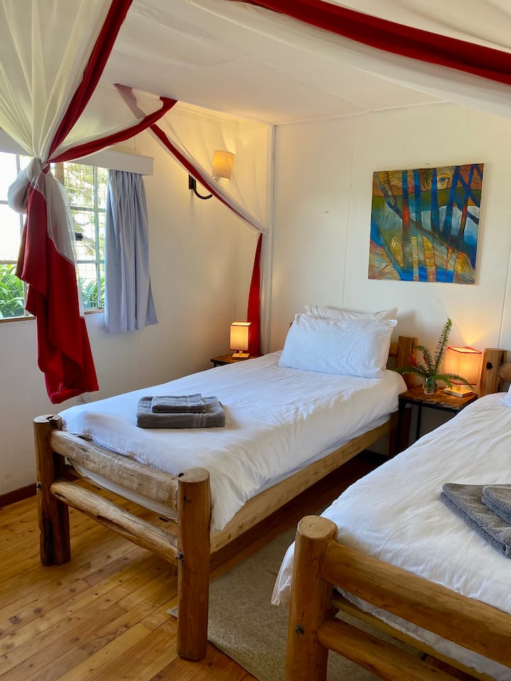 საძინებელი 2