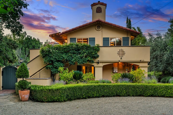 An Italian Villa in the heart of Napa Valley!