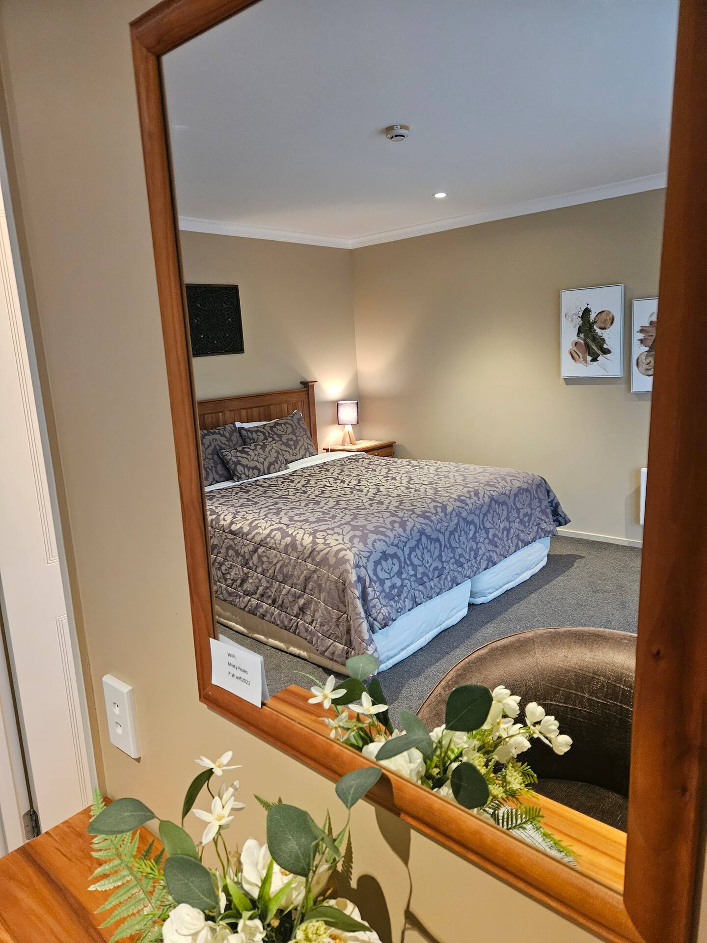 Misty Peaks Guesthouse 3