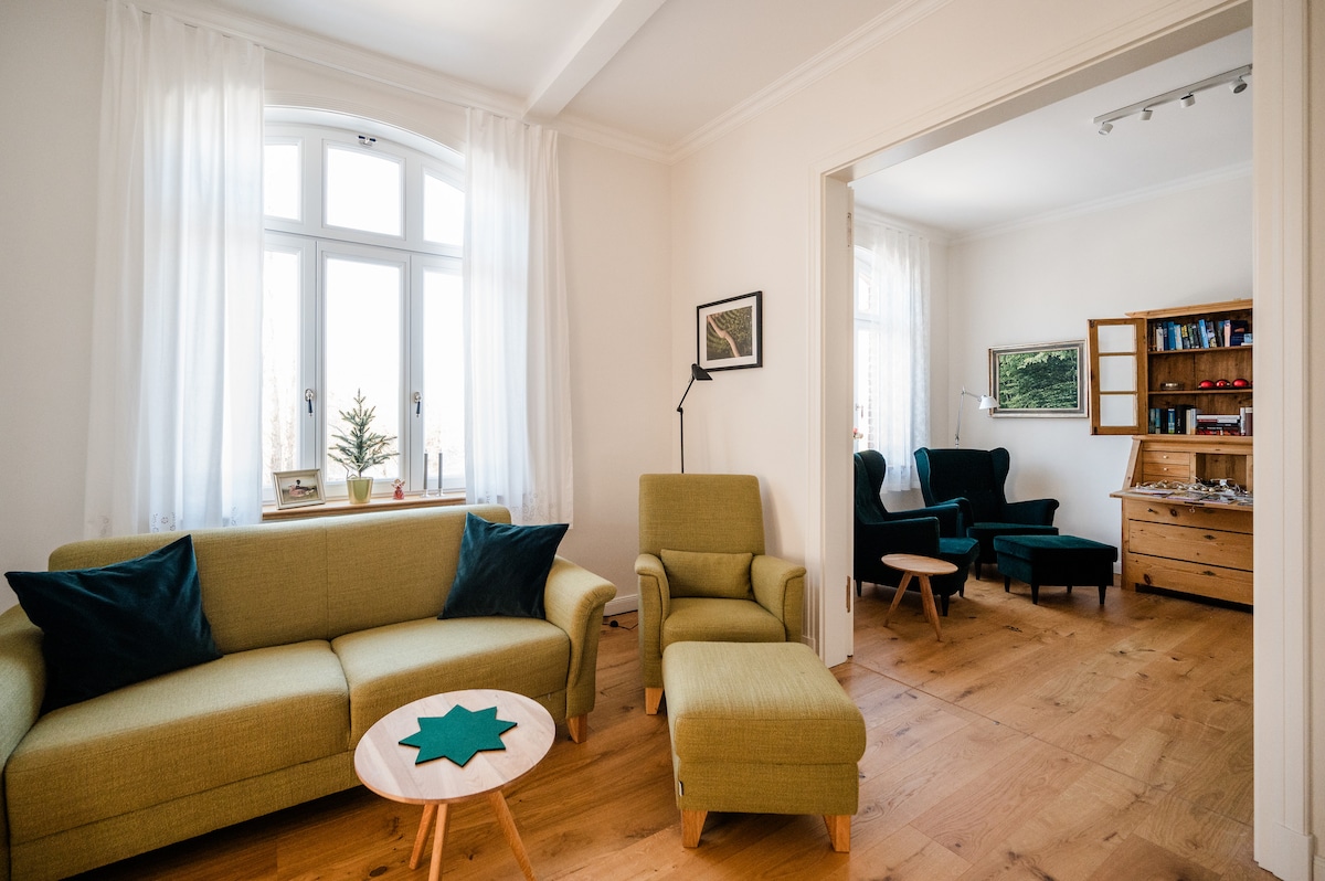 Top performing Airbnb: Bright, cozy vacation home for 2-6 people in Celle