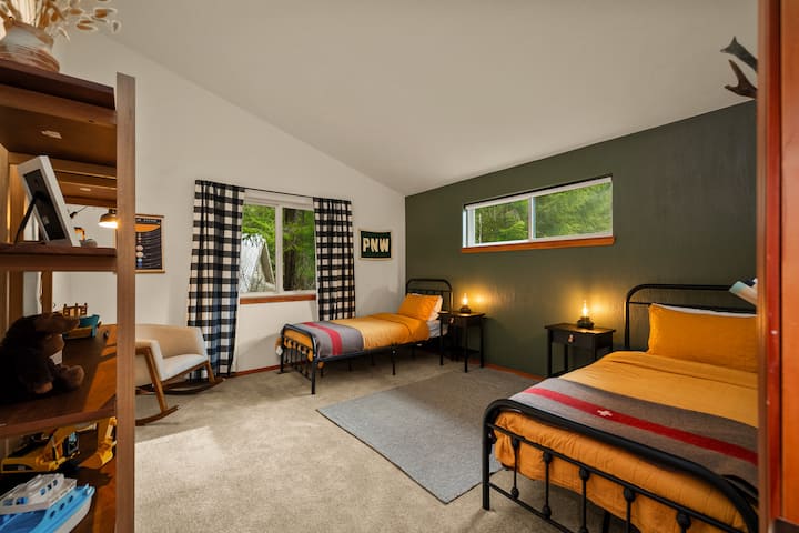 Twin guest room (2nd floor)