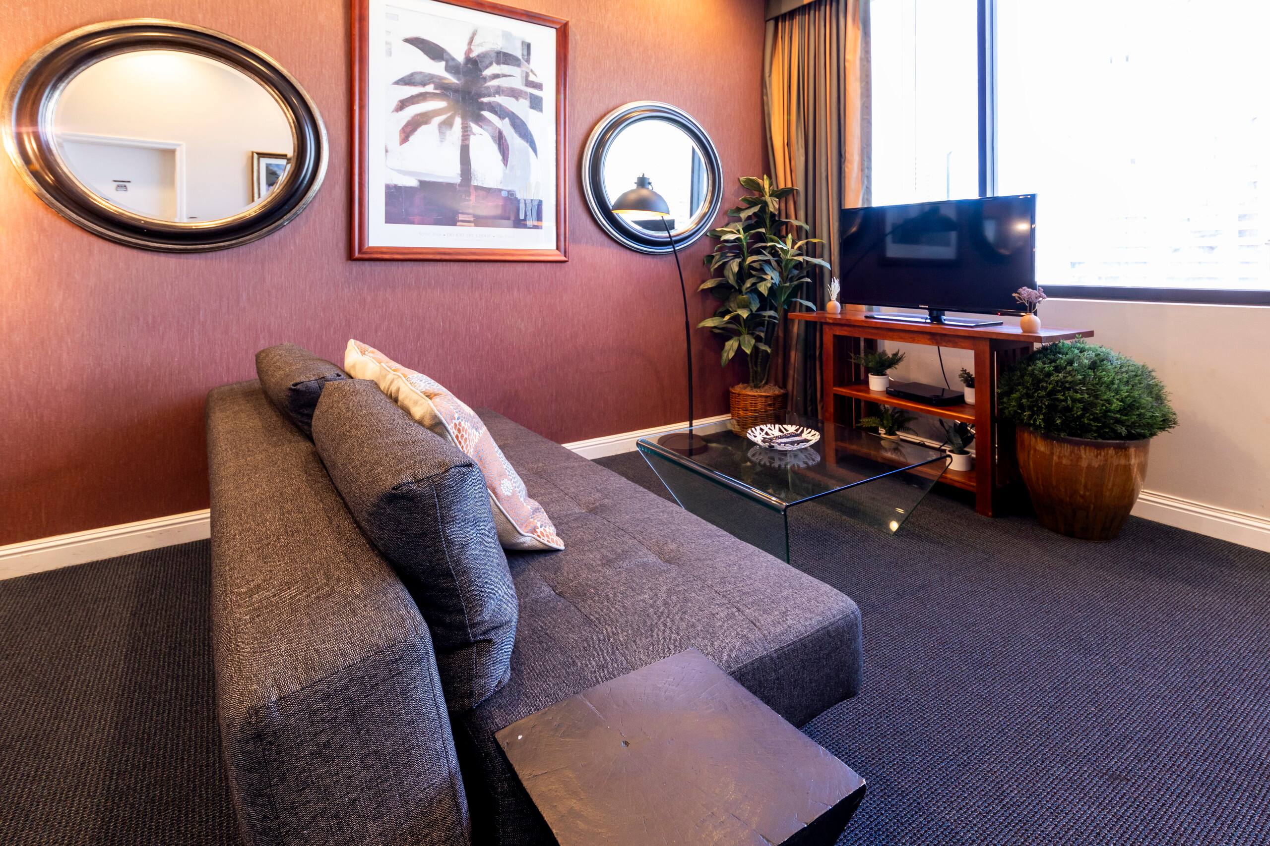 Condo in Honolulu · ★4.83 · 1 bedroom · 3 beds · 1 bath - Image 4