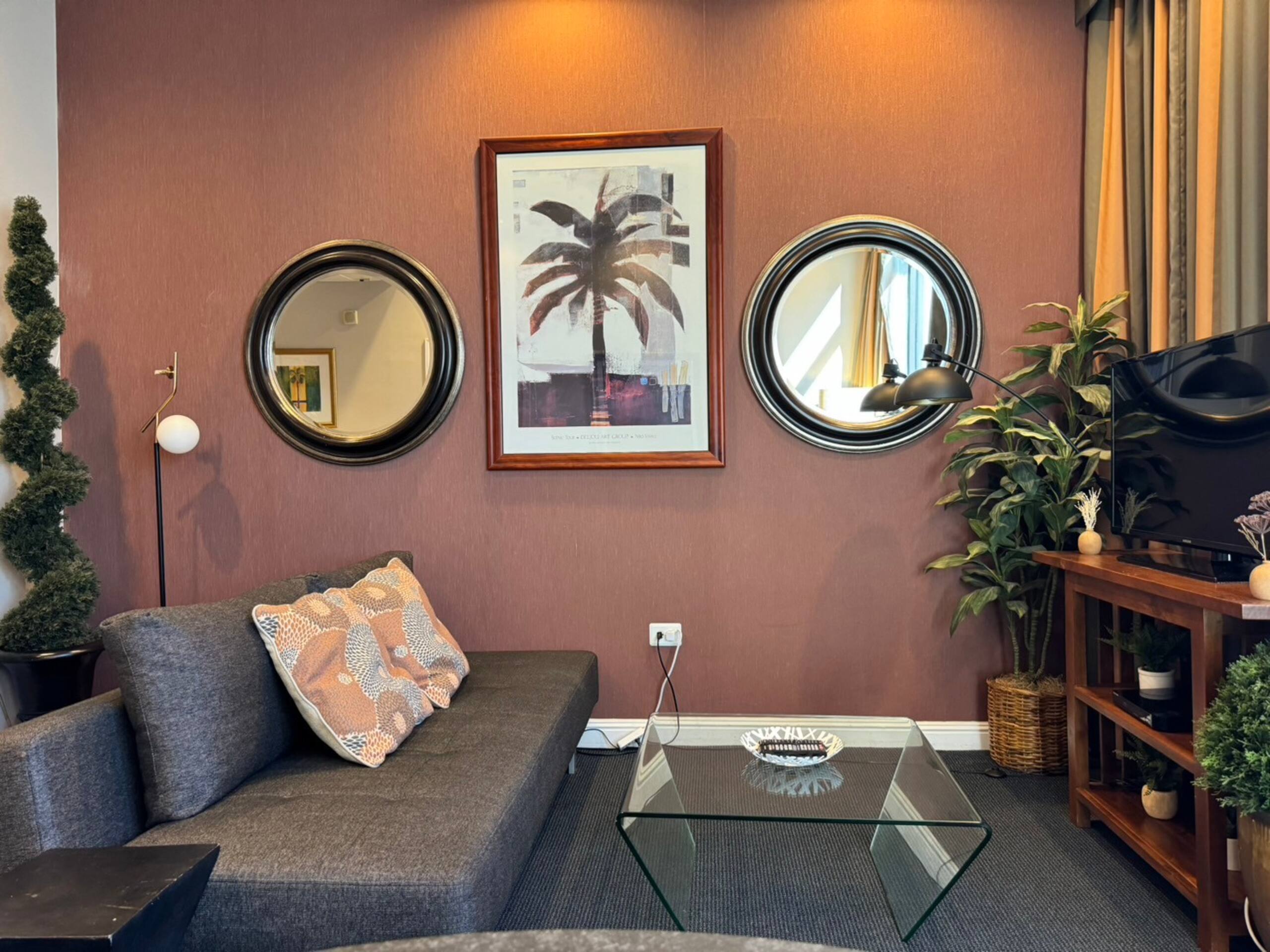Condo in Honolulu · ★4.83 · 1 bedroom · 3 beds · 1 bath - Image 7
