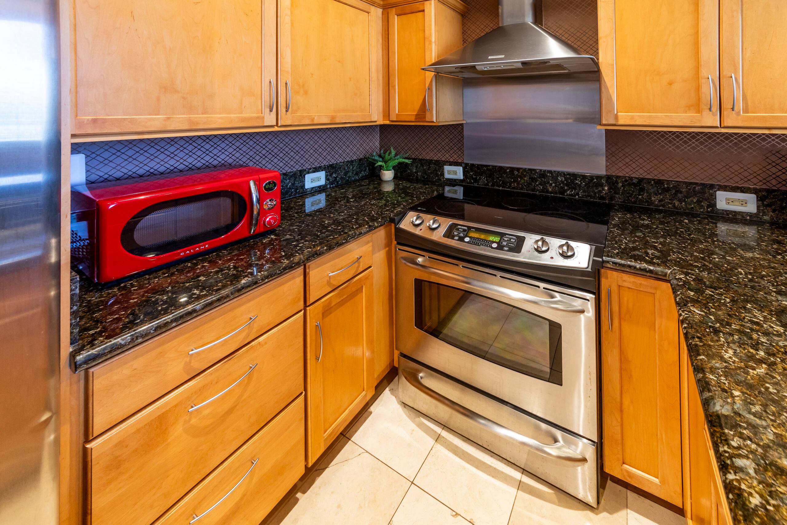 Condo in Honolulu · ★4.83 · 1 bedroom · 3 beds · 1 bath - Image 25