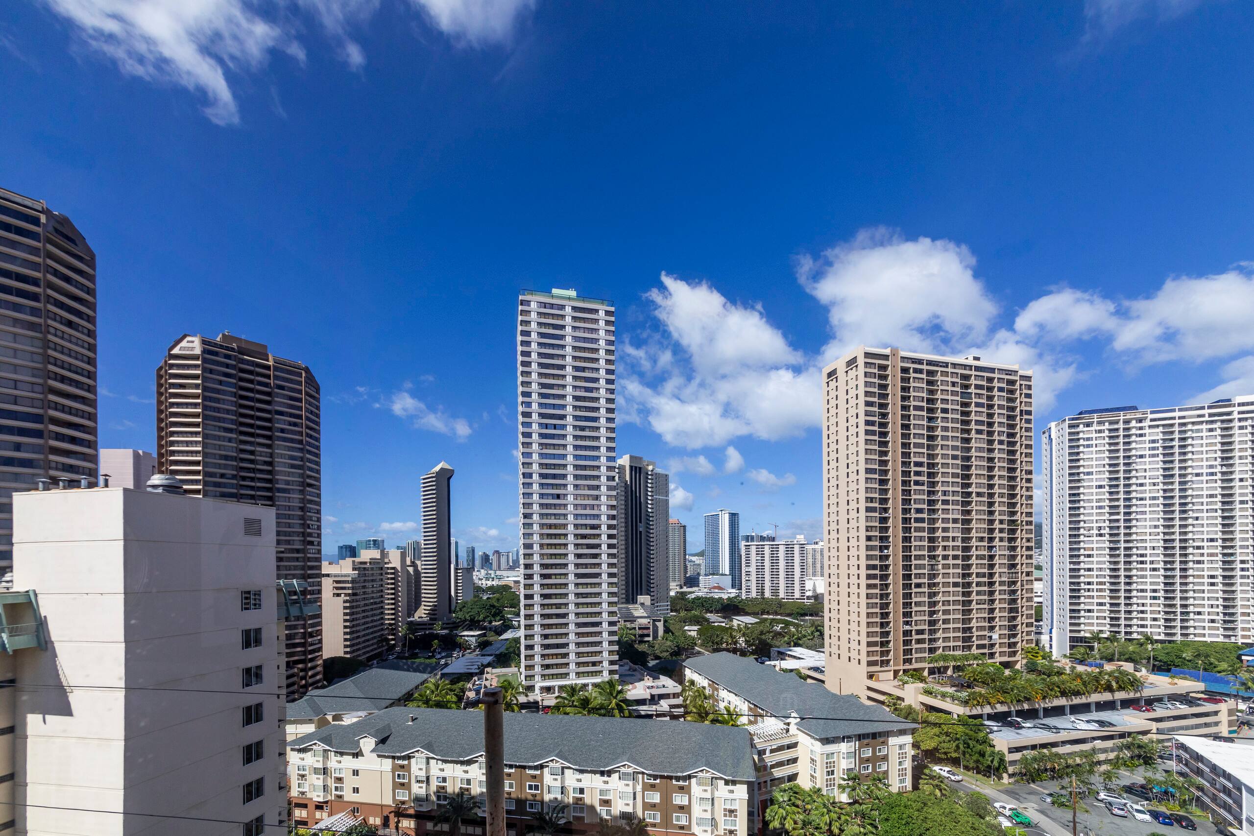 Condo in Honolulu · ★4.83 · 1 bedroom · 3 beds · 1 bath - Image 46