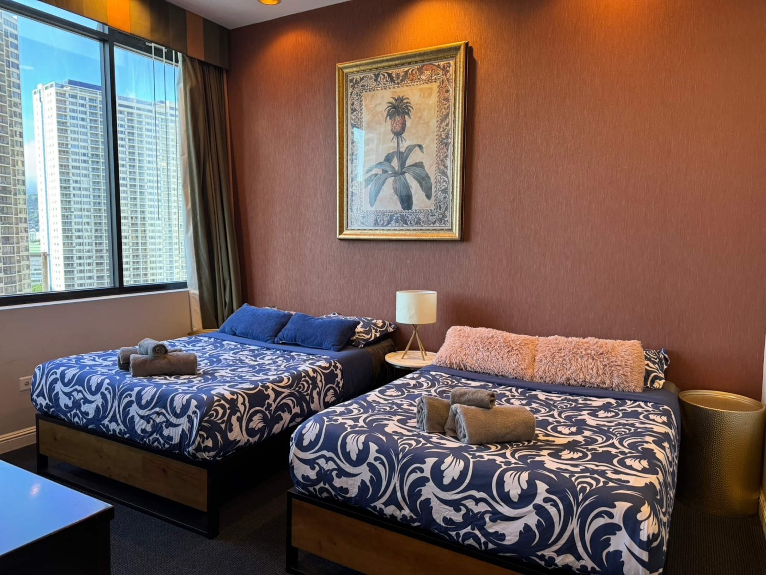 Condo in Honolulu · ★4.83 · 1 bedroom · 3 beds · 1 bath - Image 33