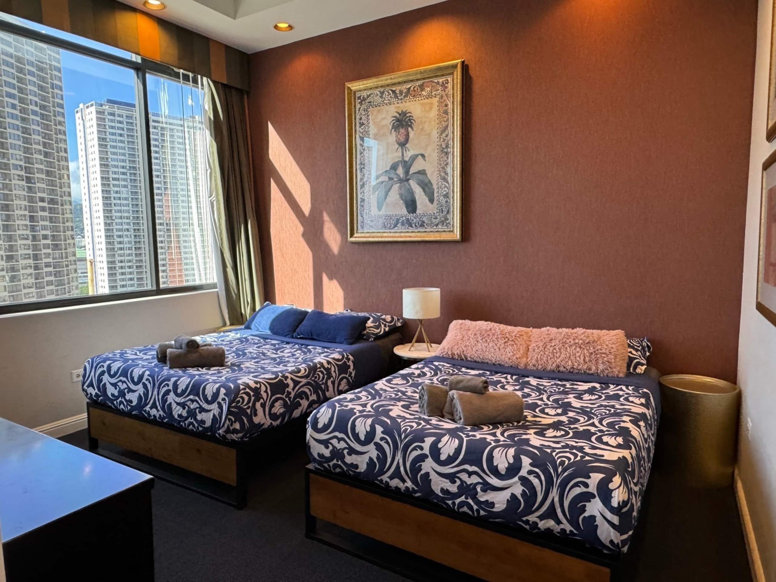 Condo in Honolulu · ★4.83 · 1 bedroom · 3 beds · 1 bath - Image 29