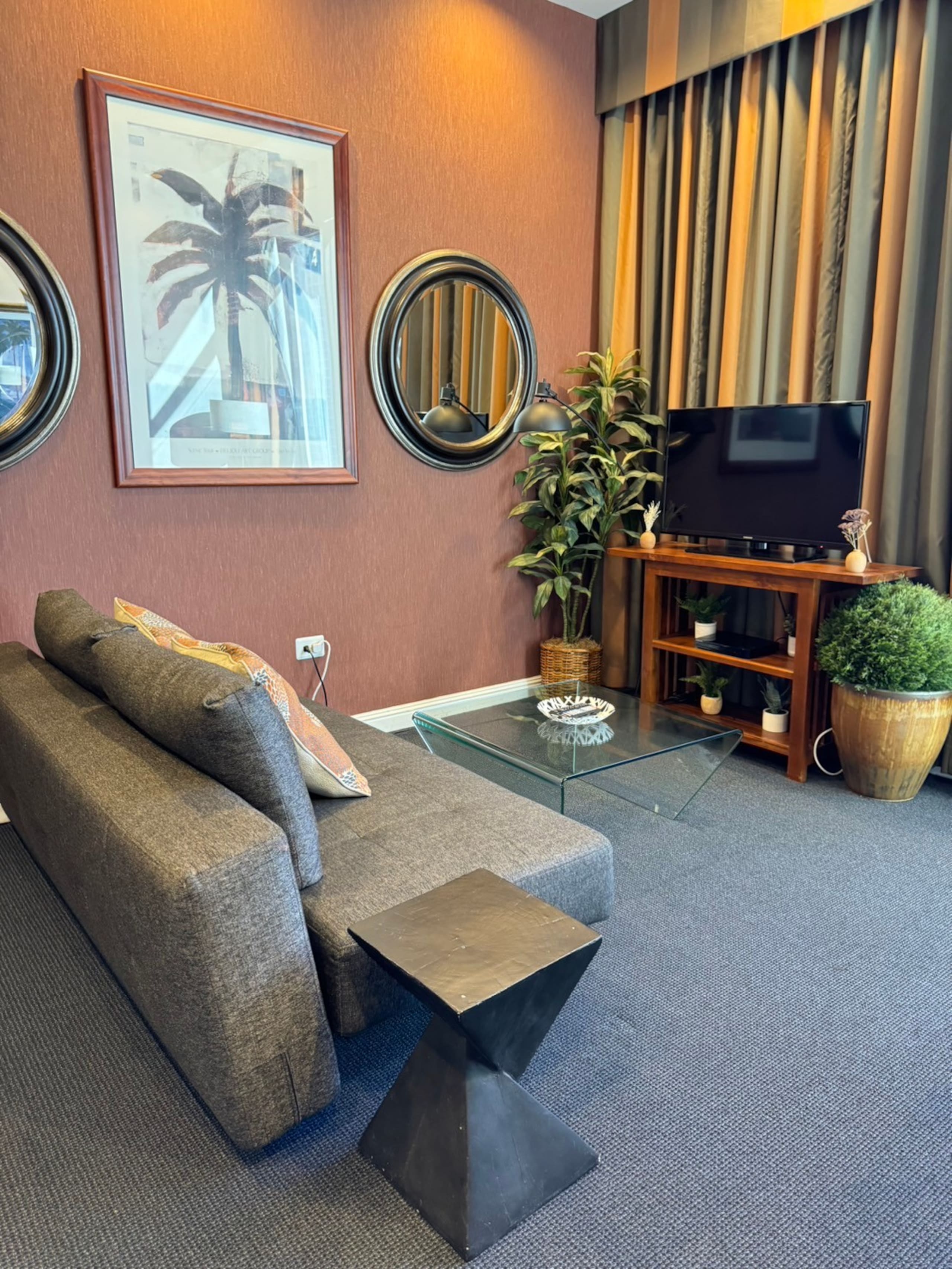 Condo in Honolulu · ★4.72 · 1 bedroom · 3 beds · 1 bath - Image 9