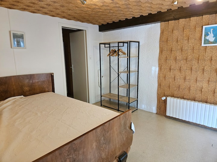 საძინებელი 3