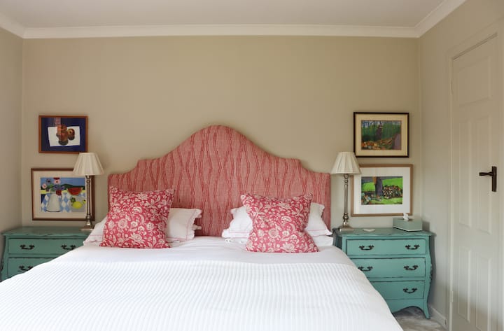 Основна къща - суперлегло.